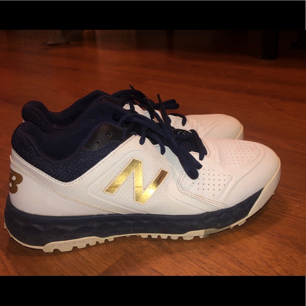 new balance white/navy turf and training shoes